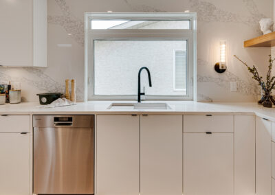 custom cabinets white kitchen peninsula